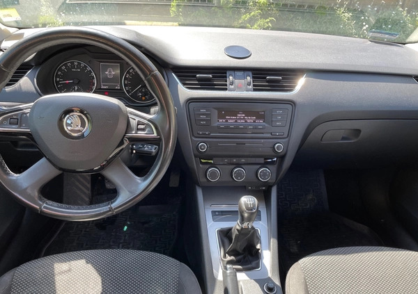 Skoda Octavia cena 29300 przebieg: 253477, rok produkcji 2014 z Wieliczka małe 497